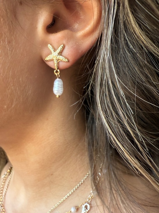 Jewelry - Gold Starfish Pearl Drop Earrings